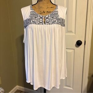 Adrianna Papell White Top with Blue Embroidery